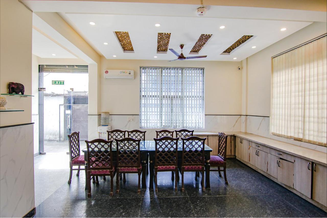 Fabhotel Airport Avalon Near Igi Airport New Delhi Bagian luar foto