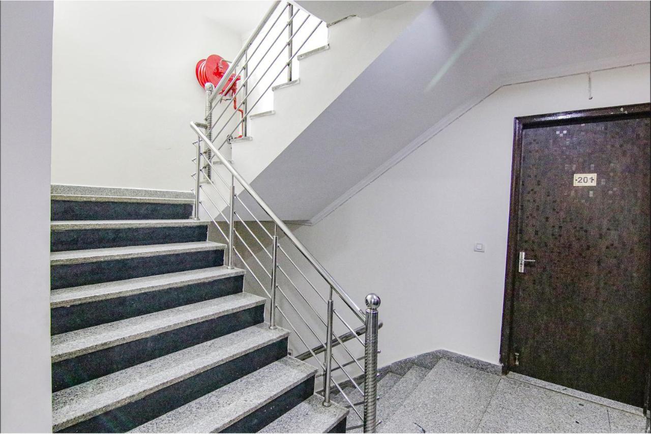 Fabhotel Airport Avalon Near Igi Airport New Delhi Bagian luar foto